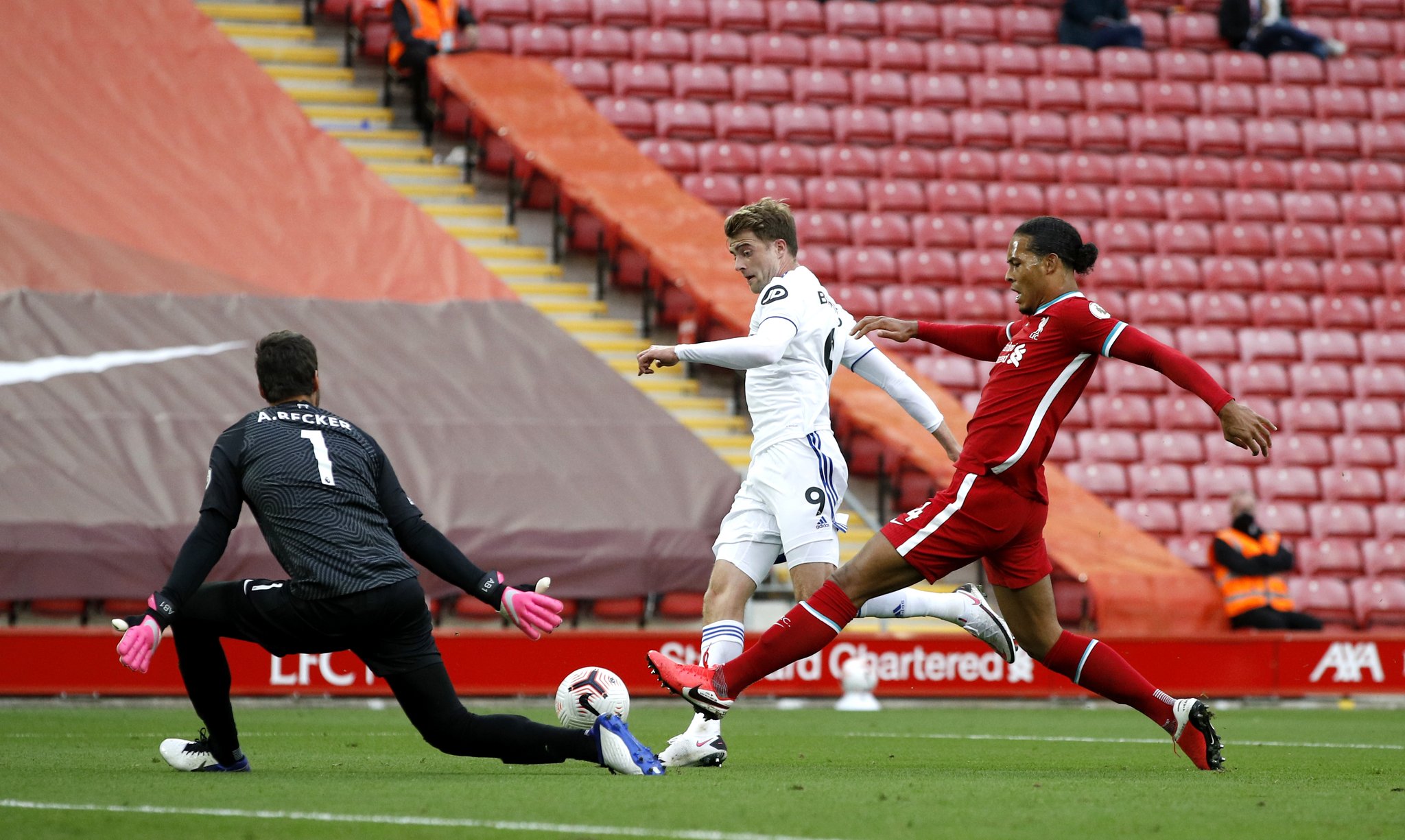 88亿欧元 88亿欧元