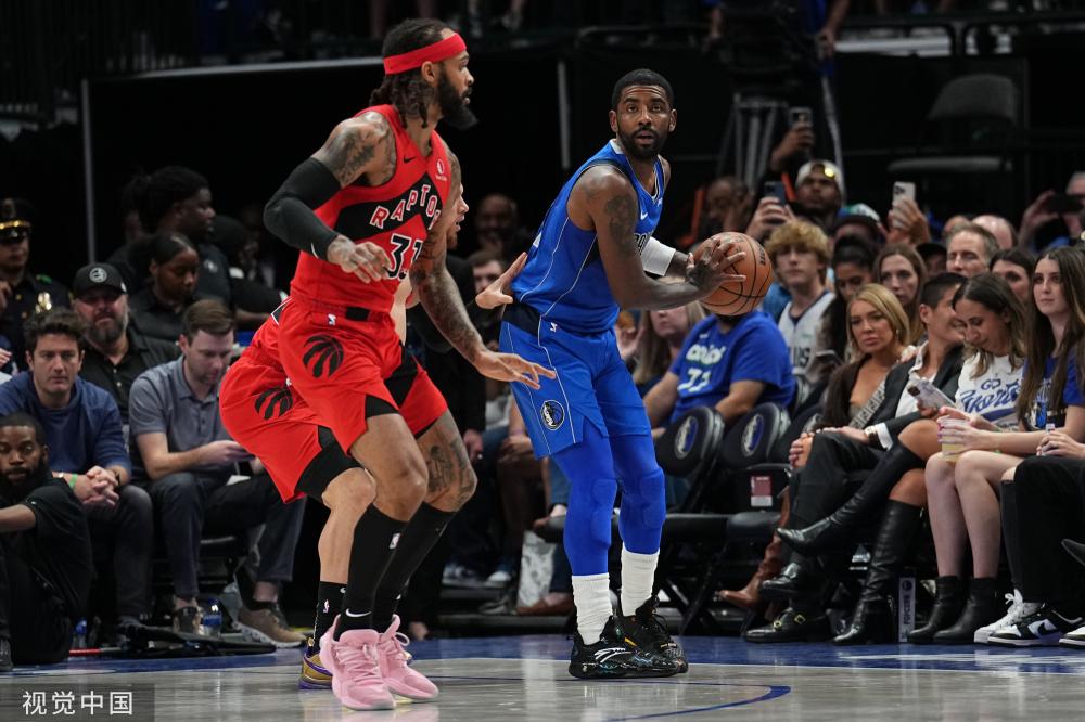 武磊式的球 武磊式的球