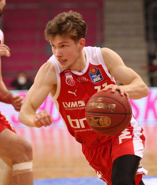 0新加坡站 0新加坡站