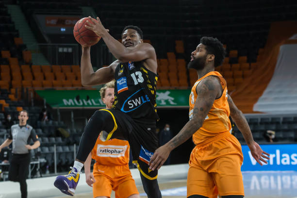 何提升防守 何提升防守